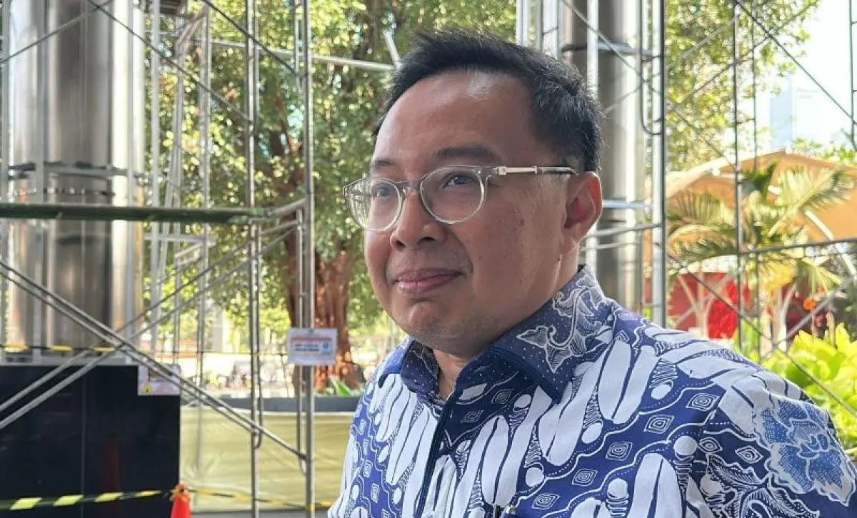 Bobby Rizaldi memenuhi panggilan KPK untuk menjalani pemeriksaan terkait kasus suap audit di Pemkab Muara Enim