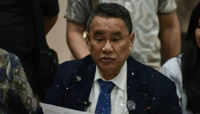 Bukan Karena Uang, Ternyata Ini Alasan Hotman Paris Hutapea Jadi Pengacara Febrie Adriansyah!