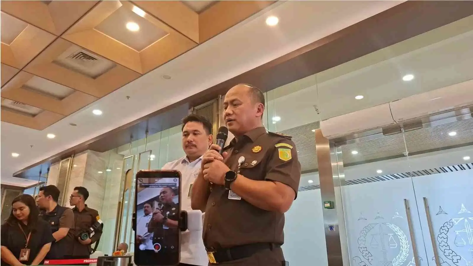 Inilah fakta terkait isu yang menyebutkan kalau Kejagung menghentikan pendataan SPPG karena kasus Febrie Adriansyah