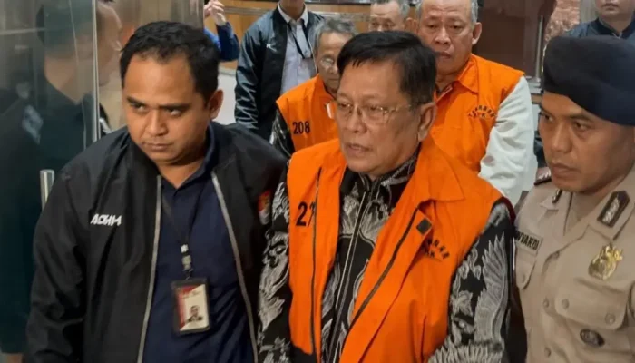 Kasus Korupsi Asuransi Jasindo-Pelni: KPK menahan 4 Tersangka Rugikan Negara Rp 15,6 Miliar!