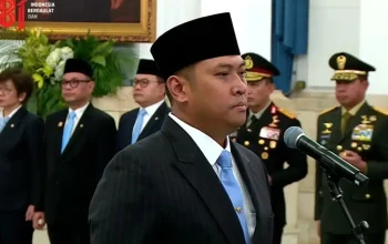 Presiden Prabowo memimpin pengambilan sumpah Sudaryono sebagai Kepala BGN di Istana Negara