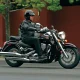 Tampilan gagah dan elegan Suzuki Boulevard C50 dengan sentuhan krom khas cruiser