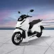 Tampilan motor listrik ALVA N3 Next Gen berdesain modern dengan baterai generasi terbaru