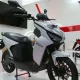 Tampilan motor listrik Gesits Raya G berdesain sederhana dan modern