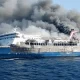 Pemandangan lokasi kebakaran KMP Mutiara Sentosa II di perairan utara Sumenep
