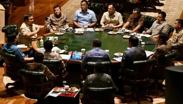 Adakan Rapat Terbatas Di Hambalang, Ternyata Presiden Prabowo Bahas Ini!