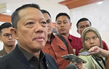 Hakim tunggal Richard Edwin Basoeki membacakan amar putusan penolakan praperadilan Febrie Adriansyah di Pengadilan Negeri Jakarta Selatan, Kamis 27 Agustus 2026