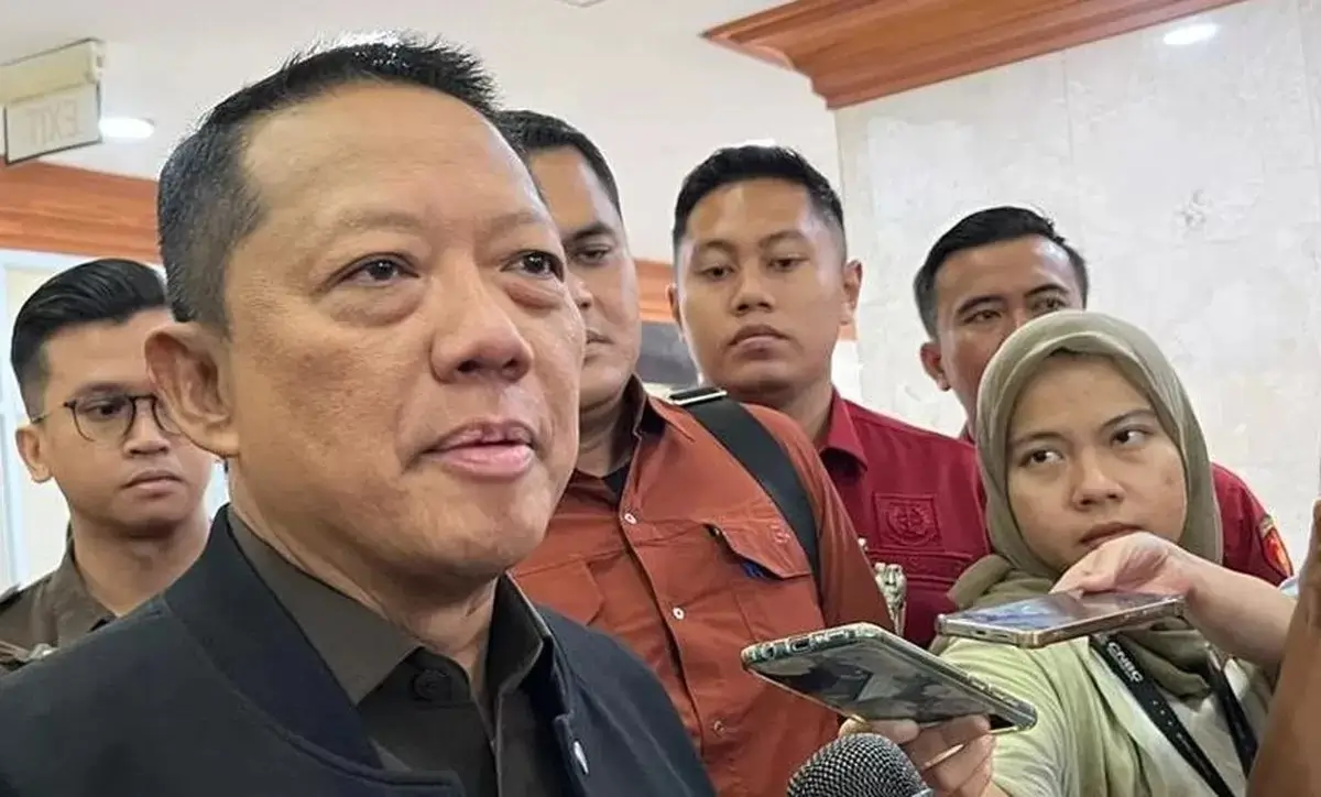 Hakim tunggal Richard Edwin Basoeki membacakan amar putusan penolakan praperadilan Febrie Adriansyah di Pengadilan Negeri Jakarta Selatan, Kamis 27 Agustus 2026