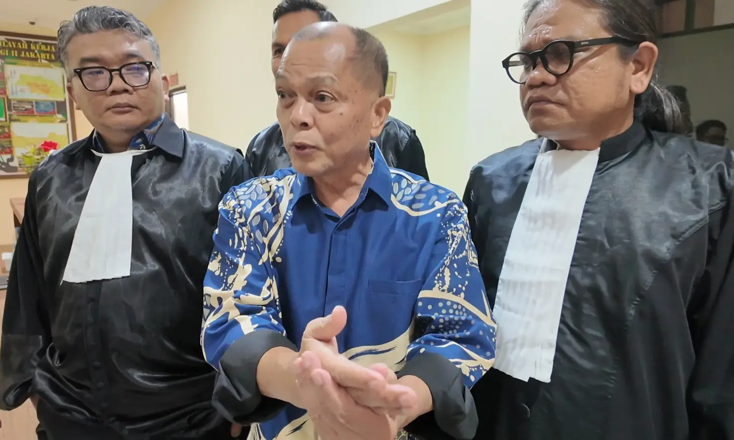Sidang pembacaan vonis terhadap Laksamana Muda TNI Purn Leonardi dalam kasus korupsi pengadaan terminal satelit di Pengadilan Militer Tinggi II 08 Jakarta