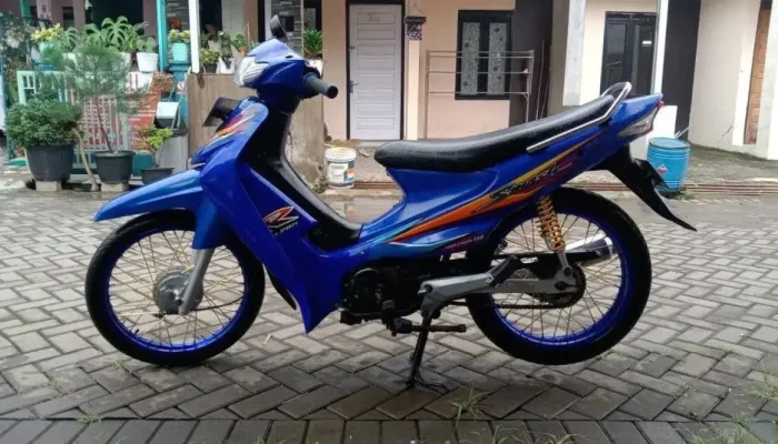 Mengulas Kembali Suzuki Smash: Legenda Motor Anak 2000-an yang Performa Gesit