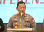 Pengamat Politik Beberkan 10 Alasan Ini Agar Kapolri Listyo Sigit Diganti!
