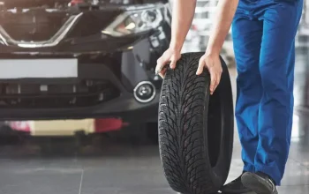Harus Tahu: Begini Cara Mencegah Ban Mobil Listrik Cepat Botak