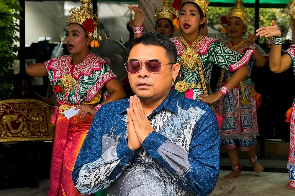 Anggota DPD RI Arya Wedakarna hadir di ajang Miss Equality World Thailand disertai jejak kontroversi sebelumnya