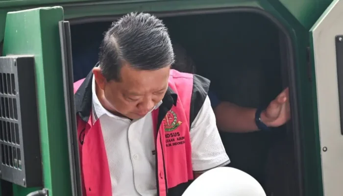 Dicecar 50 Pertanyaan, Febrie Adriansyah Diperiksa Selama 10 Jam!
