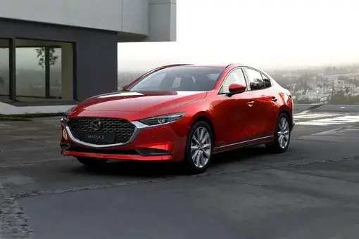 Tampilan depan dan samping Mazda 3 Sedan 2026 dengan desain elegan berkarakter premium
