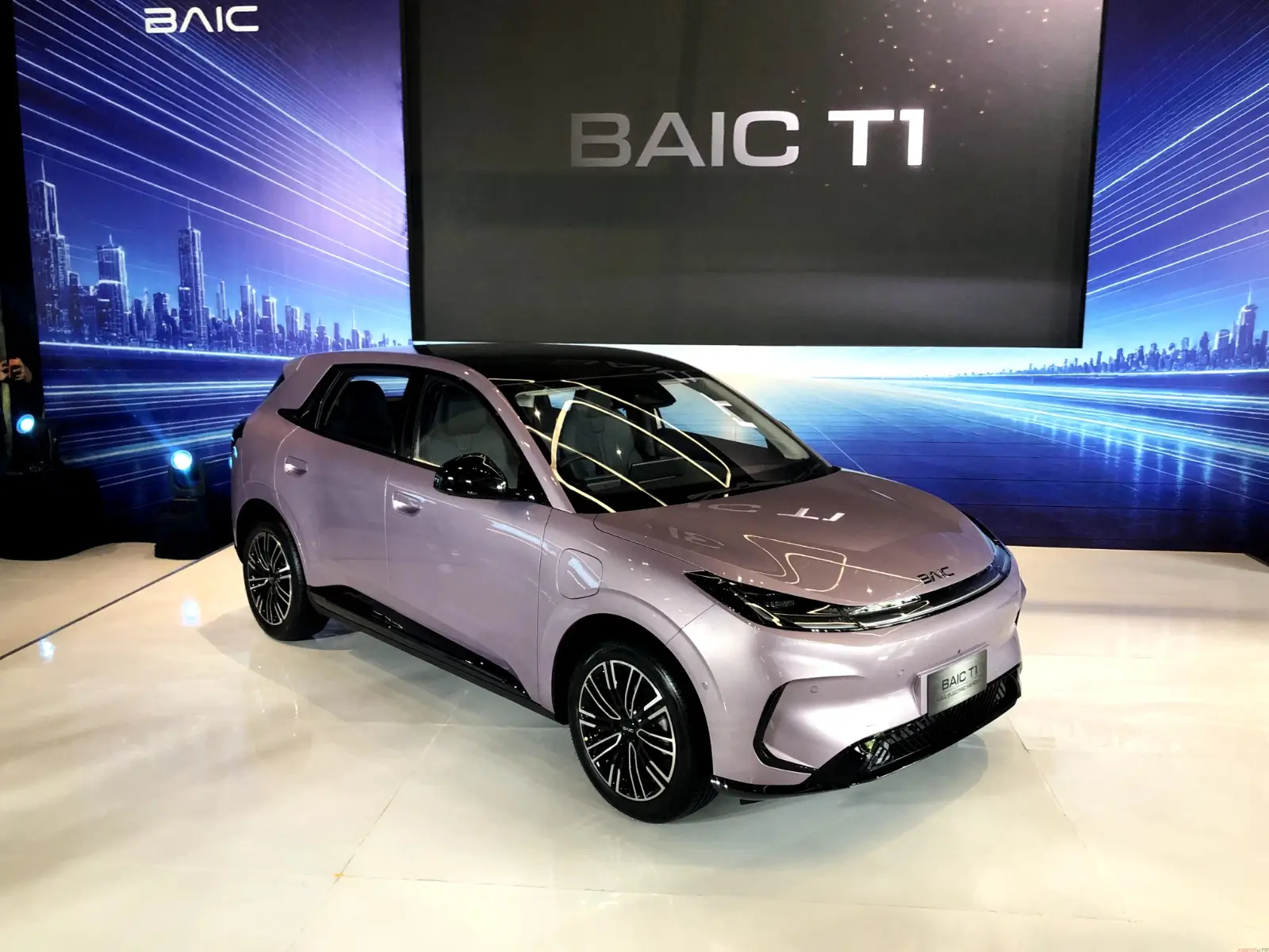Banyak pilihan mobil baru tahun 2026 yang hadir dengan desain menarik fitur lengkap dan harga terjangkau di bawah Rp300 Juta.