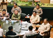 Prabowo Panggil TNI-Polri, Bahas Serius Penanganan Karhutla!