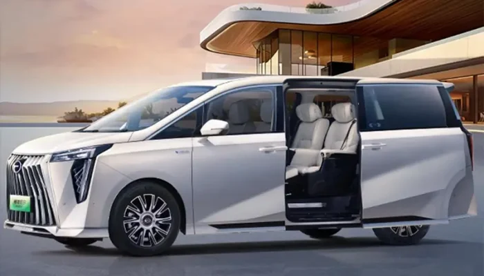 Trumpchi E9 Tampil Berkelas Bak Mobil Sultan, Membawa Interior Mewah dan Fitur Serba Canggih