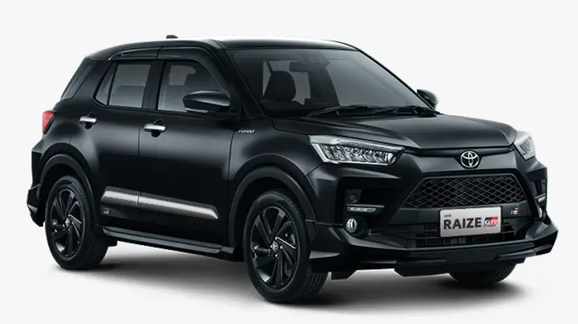 Tampilan depan dan samping Toyota Raize GR Sport 2026 dengan desain SUV kompak bergaya sporty khas varian GR Sport